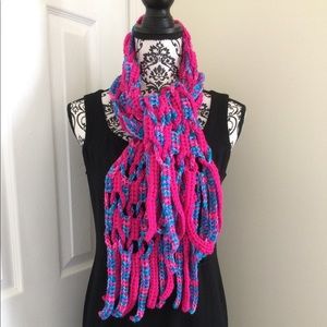 SHORT SCARF
